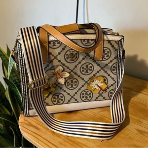 Tory Burch purse
